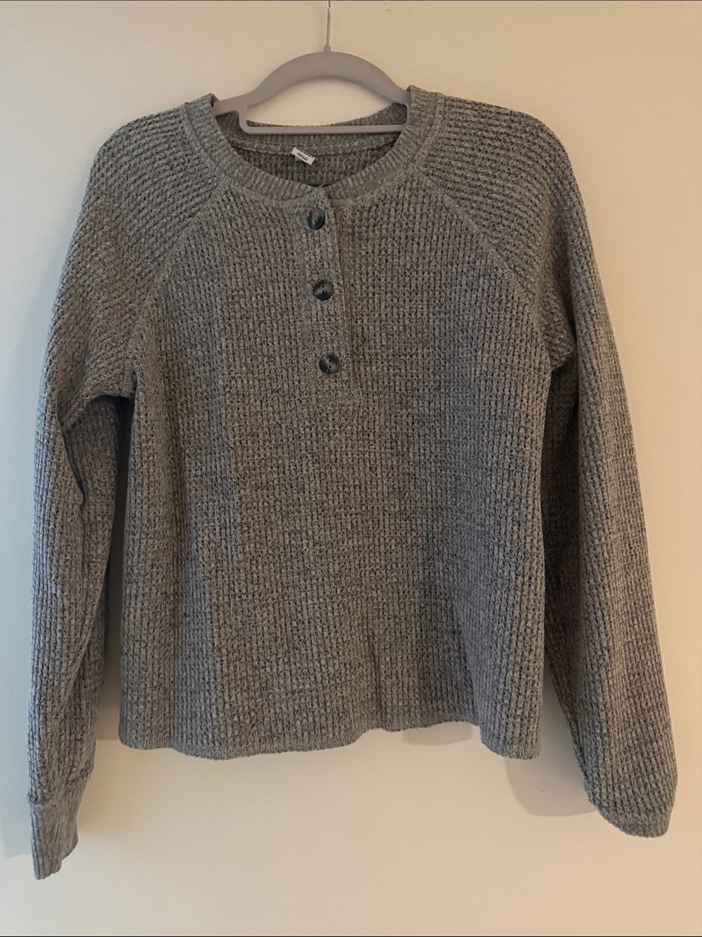 Old Navy Grey Ribbed Henley Crewneck Sweater